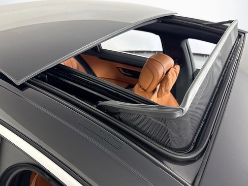 Certified 2026 Mercedes-Benz S 500 4MATIC image 24
