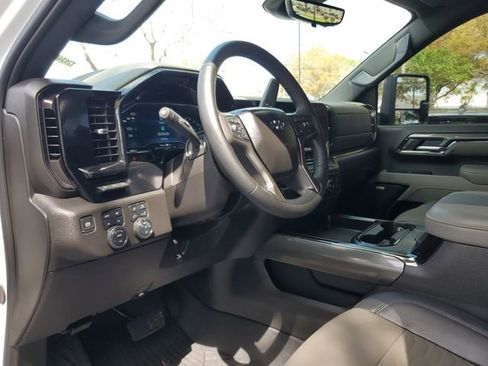 Used 2025 Chevrolet Silverado 2500 ZR2 w/ ZR2 Bison Edition image 21