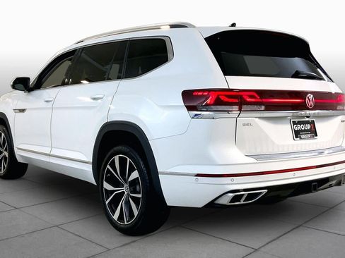 Used 2024 Volkswagen Atlas SEL Premium R-Line AWD/4WD image 11