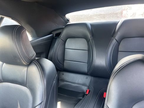 Used 2025 Ford Mustang GT Premium RWD image 37