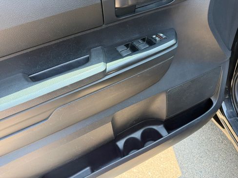 Used 2014 Toyota Tundra SR AWD/4WD image 13
