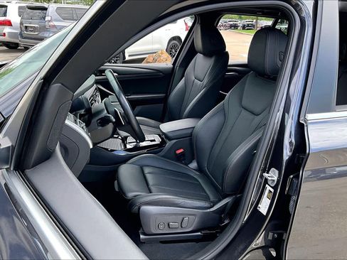 Used 2024 BMW X3 sDrive30i image 7