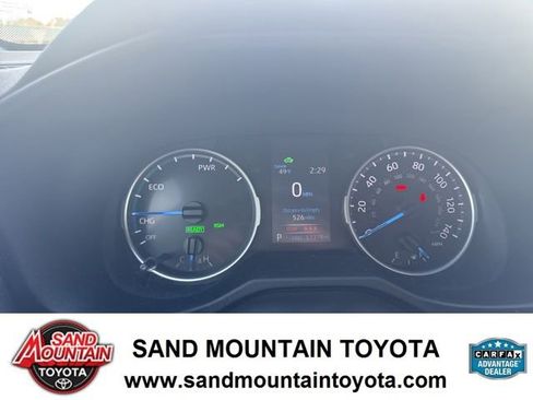 Used 2022 Toyota RAV4 XLE image 17