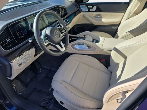 Used 2020 Mercedes-Benz GLS 450 4MATIC image 16