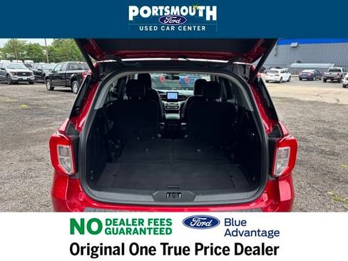 Used 2021 Ford Explorer XLT w/ Equipment Group 202A image 11