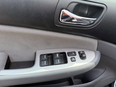 Used 2007 Honda Accord EX image 19