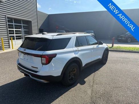 Used 2026 Ford Explorer Tremor w/ Tremor Ultimate Package AWD/4WD image 5