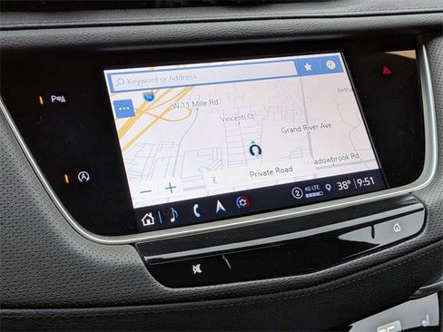 Certified 2023 Cadillac XT5 Premium Luxury w/ LPO, Floor Liner Package image 15