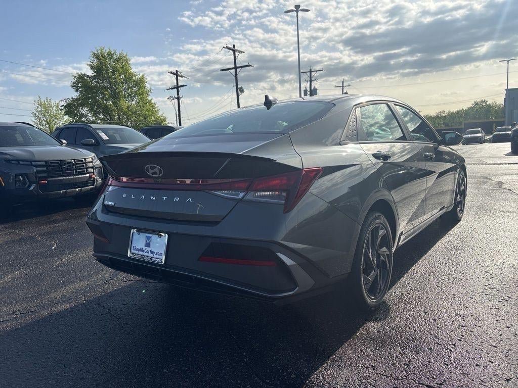 New 2026 Hyundai Elantra Sport FWD image 43