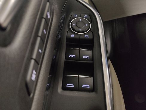 Used 2020 Cadillac XT4 Premium Luxury w/ Driver Awareness Package image 27