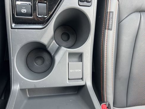 Certified 2024 Subaru Crosstrek 2.5i Limited image 19