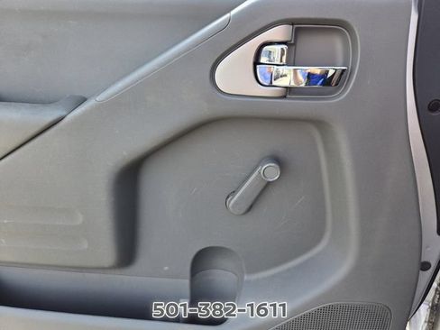 Used 2018 Nissan Frontier SV RWD image 30