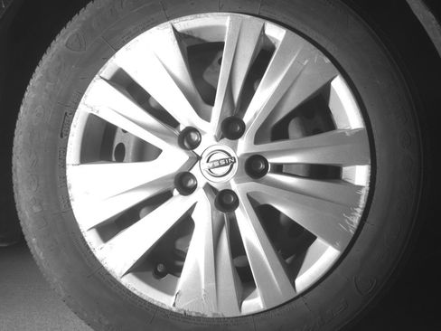 Used 2025 Nissan Sentra S FWD image 13