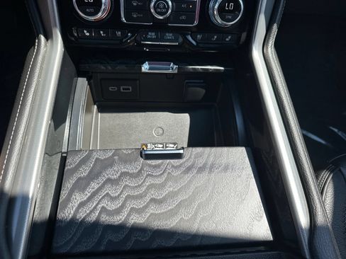 Used 2023 GMC Yukon Denali AWD/4WD image 86