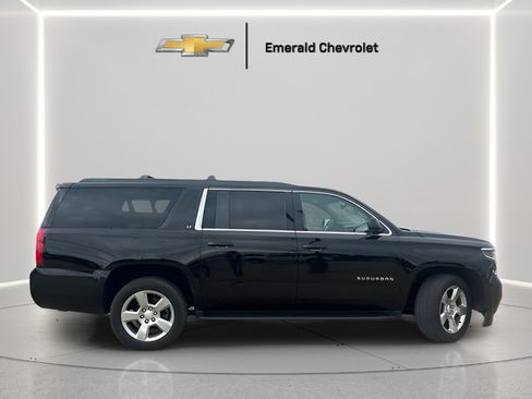 Used 2018 Chevrolet Suburban LT AWD/4WD image 6