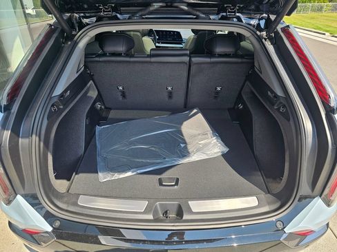 New 2026 Cadillac Optiq Sport 1 AWD/4WD image 13