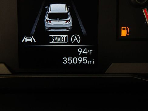 Certified 2023 Hyundai Tucson SEL FWD image 28