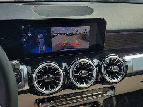 Certified 2026 Mercedes-Benz GLB 250 image 30
