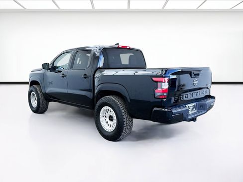 Used 2023 Nissan Frontier SV w/ Technology Package image 6