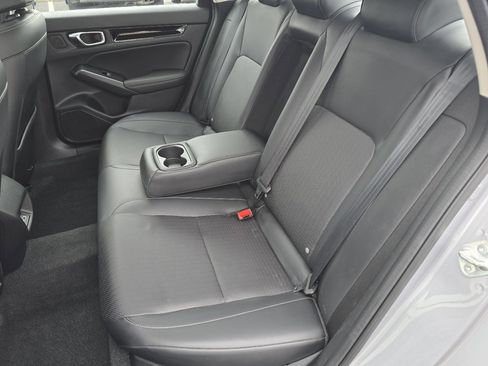 Used 2022 Honda Civic Touring image 32