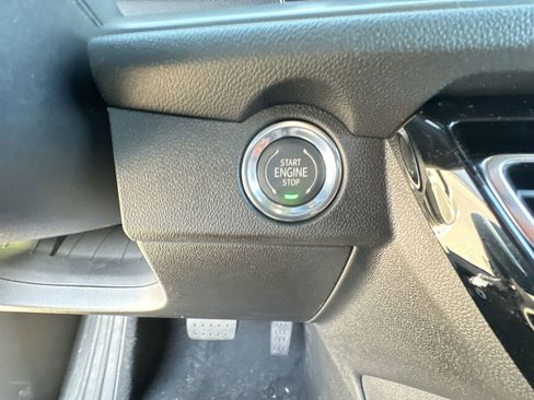 New 2026 Chevrolet Traverse LT AWD/4WD image 17