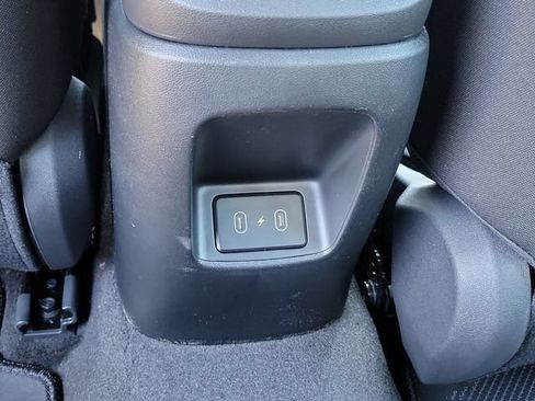 New 2026 Hyundai Elantra Sport FWD image 22
