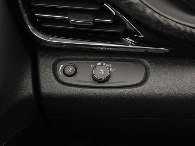 New 2026 Buick Envista Sport Touring w/ Convenience I Package FWD image 20