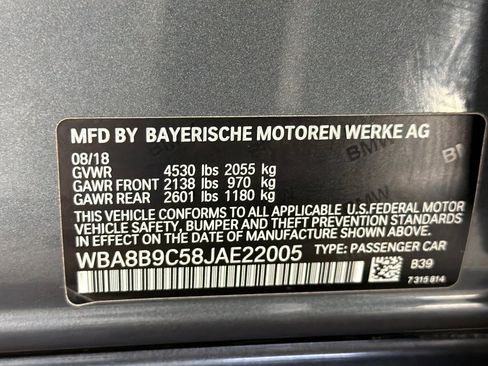 Used 2018 BMW 330i Sedan w/ Convenience Package image 21
