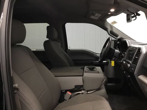 Used 2017 Ford F150 XLT w/ Equipment Group 302A Luxury AWD/4WD image 41