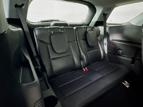 Used 2021 Ford Explorer Limited w/ Equipment Group 301A image 34