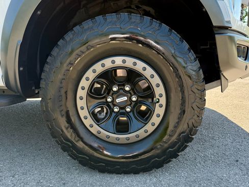 Used 2023 Ford F150 Raptor AWD/4WD image 12
