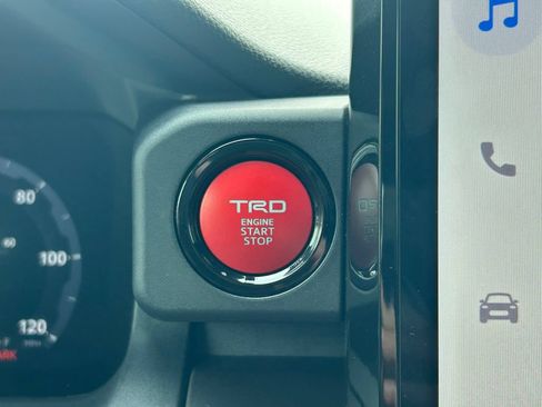 Certified 2026 Toyota Tacoma TRD Sport AWD/4WD image 27