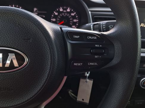 Used 2019 Kia Rio S FWD image 17