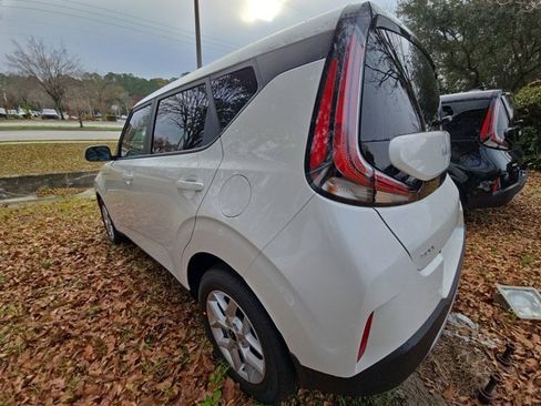New 2025 Kia Soul LX image 7
