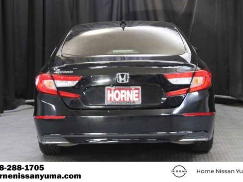 Used 2018 Honda Accord EX image 14