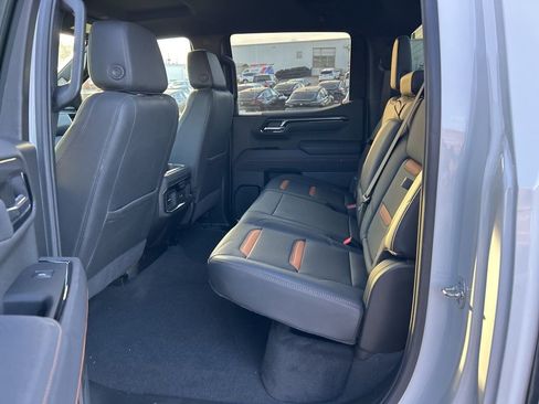 Used 2025 GMC Sierra 1500 AT4 AWD/4WD image 10