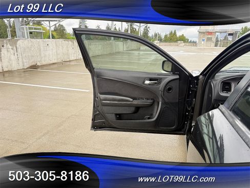 Used 2015 Dodge Charger SRT Hellcat w/ Harman/Kardon Audio Group image 34