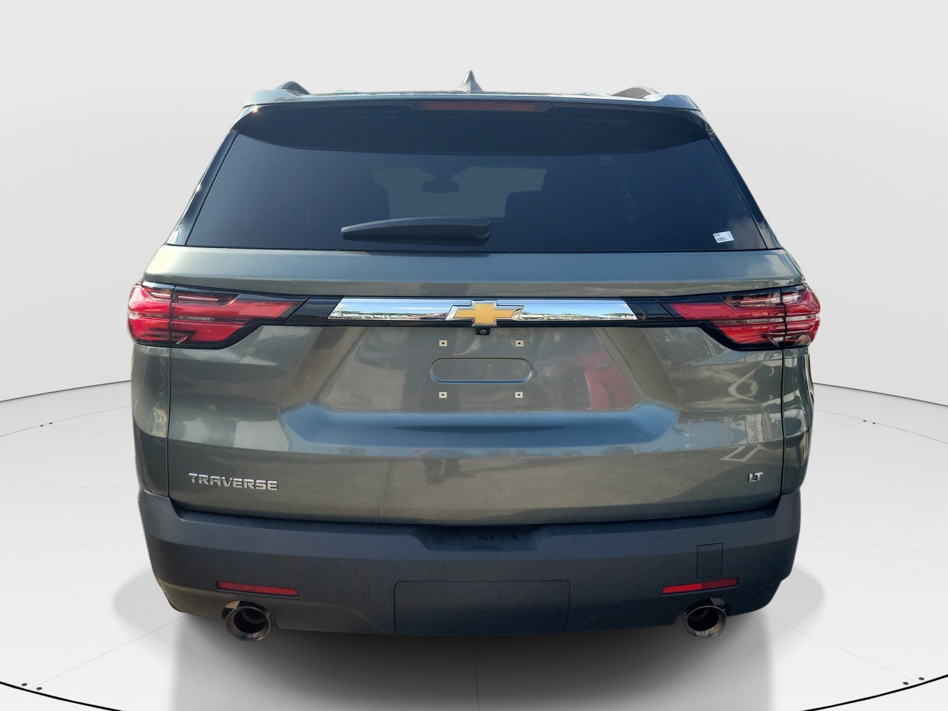 Used 2023 Chevrolet Traverse LT FWD image 6