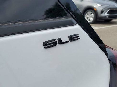 Used 2022 GMC Terrain SLE w/ Driver Convenience Package FWD image 41
