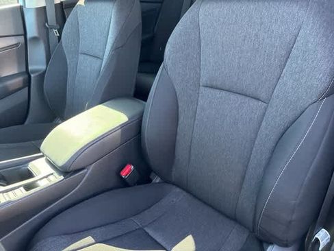 Certified 2025 Honda Accord LX image 11