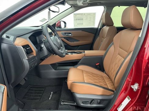 New 2026 Nissan Rogue Platinum w/ Tech Package image 14