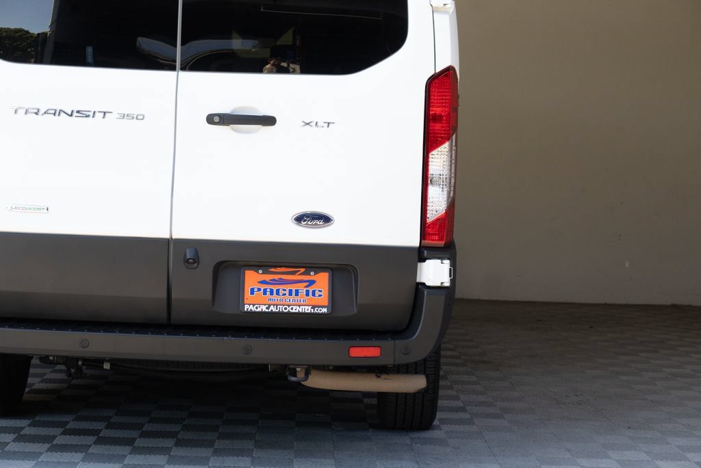Used 2023 Ford Transit 350 XLT RWD image 13