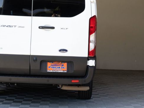 Used 2023 Ford Transit 350 XLT RWD image 13