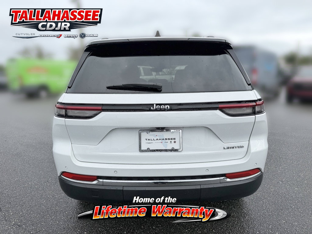 Used 2023 Jeep Grand Cherokee Limited RWD image 4