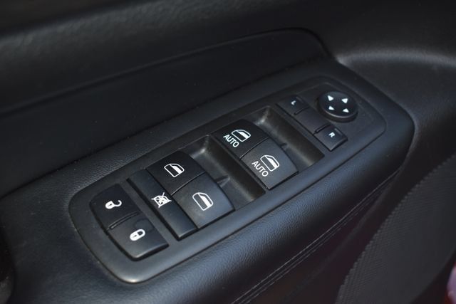 Used 2017 Jeep Grand Cherokee Laredo w/ Quick Order Package 23E AWD/4WD image 19