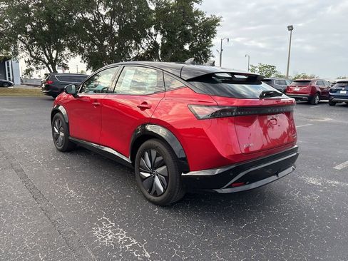 Used 2024 Nissan Ariya AWD image 7