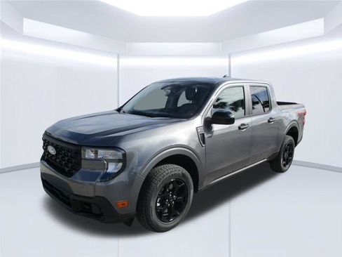 Used 2025 Ford Maverick XLT w/ XLT Luxury Package AWD/4WD image 3