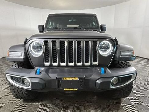 Used 2023 Jeep Wrangler Unlimited Sahara w/ Cold Weather Group AWD/4WD image 7