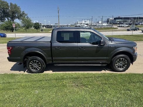 Used 2018 Ford F150 XLT w/ Equipment Group 302A Luxury AWD/4WD image 5