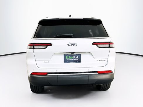 Used 2023 Jeep Grand Cherokee L Limited AWD/4WD image 7